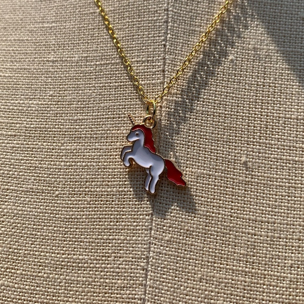 NWT Sterling Silver Plated Chain & Enamel Unicorn Alloy Metal Charm Necklace - Picture 4 of 11
